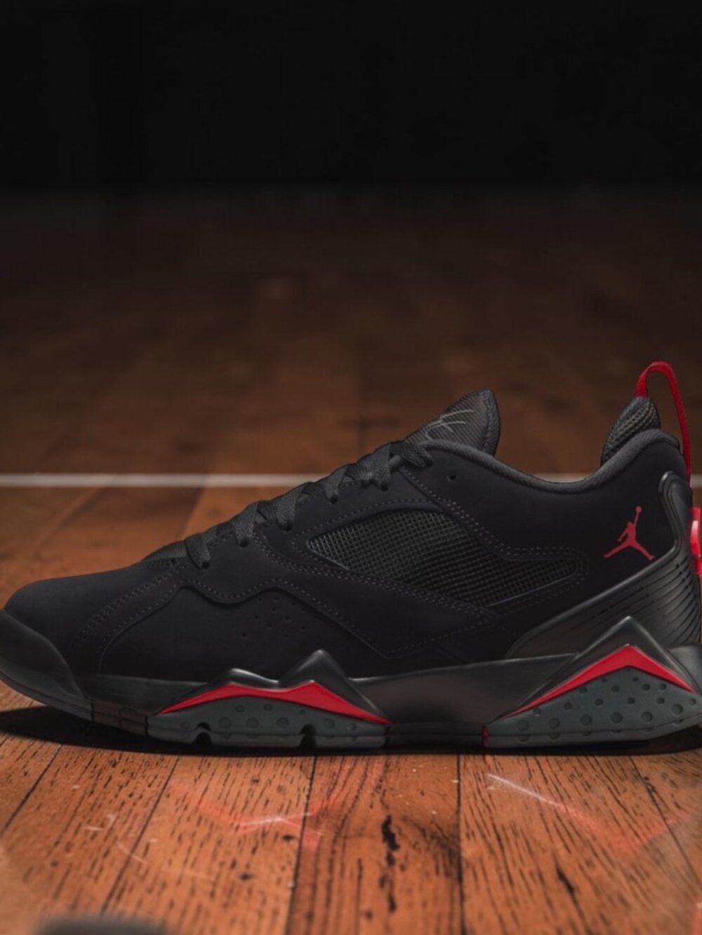 Air Jordan MVP 92 Mens Retro VII Basketball Shoes Black Red HQ3950 006 NEW